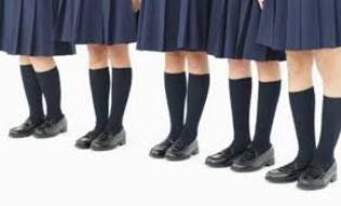 Anketa – šolske uniforme