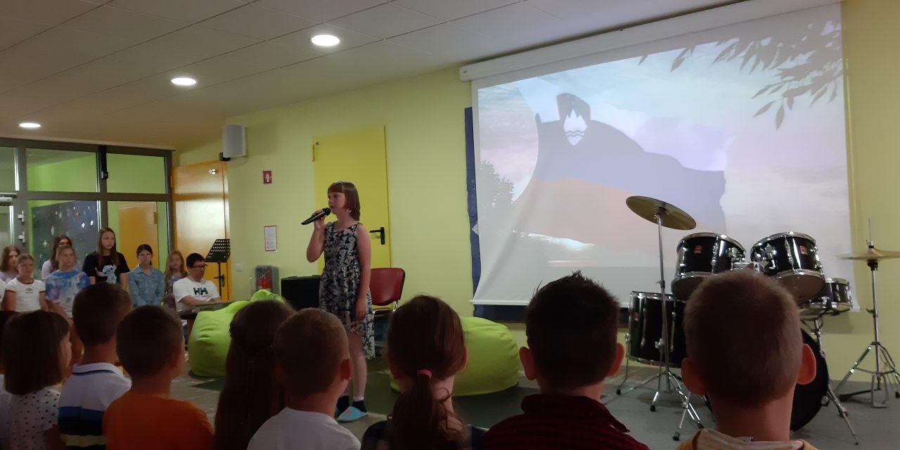 ZADNJI ŠOLSKI DAN IN PROSLAVA OB DNEVU DRŽAVNOSTI